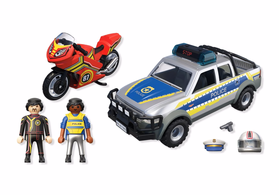 Urmărire poliție cu camionetă